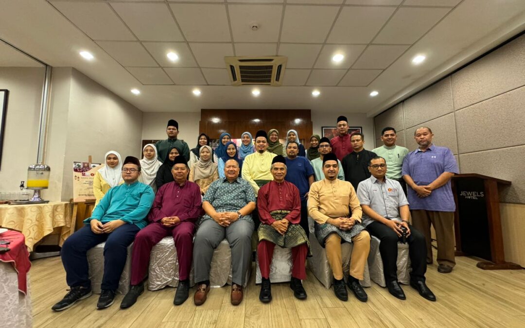 Majlis Aidilfitri Alumni Universiti Teknologi Malaysia anjuran Persatuan Alumni Universiti Teknologi Malaysia (PAUTM) Cawangan Kelantan bersama Unit UTMAlumni, Jabatan Timbalan Naib Canselor (Hal Ehwal Pelajar dan Alumni) UTM